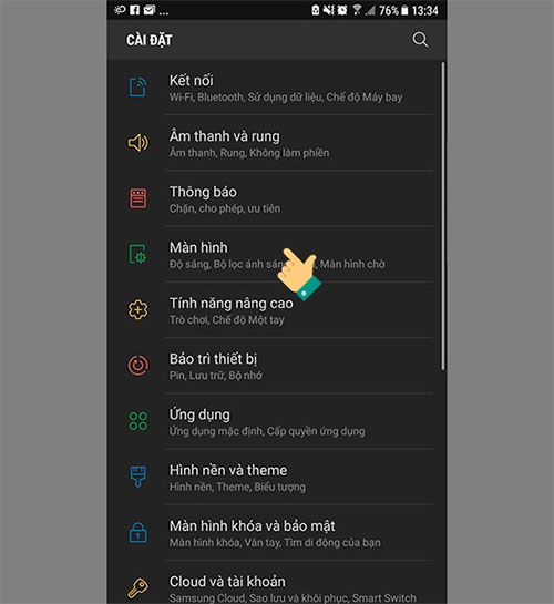 Bước 2: Chọn vào mục Màn hình