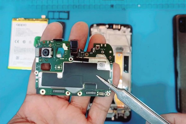 Thay mới Main IC hoặc mainboard cho thiết bị