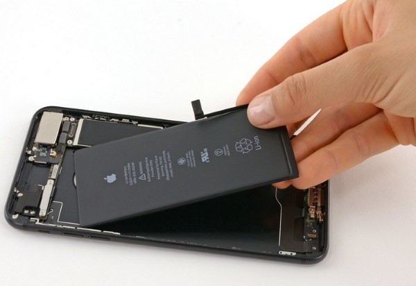 Pin iPhone bị lão hóa sau thời gian dài sử dụng
