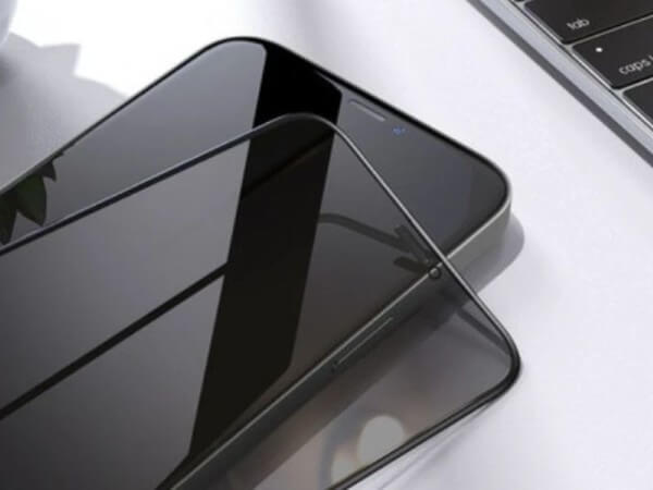 Lỗi do miếng dán màn hình iPhone 12 Pro Max quá dày hoặc kém chất lượng