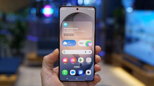 Galaxy S26+ trang bị màn hình Dynamic AMOLED 2X 6.7 inch 